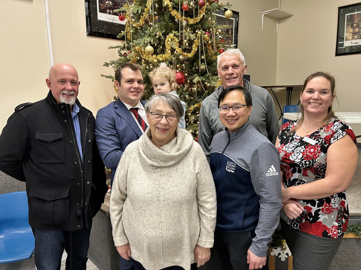 MayorBoersma's tweet photo. Thank you Dane Lloyd M.P. for the invitation to your wonderful Christmas Open House. It was great to see Mayor Choy and many of his Stony Plain Councillors there too! https://t.co/xHgVLa7cQ3
