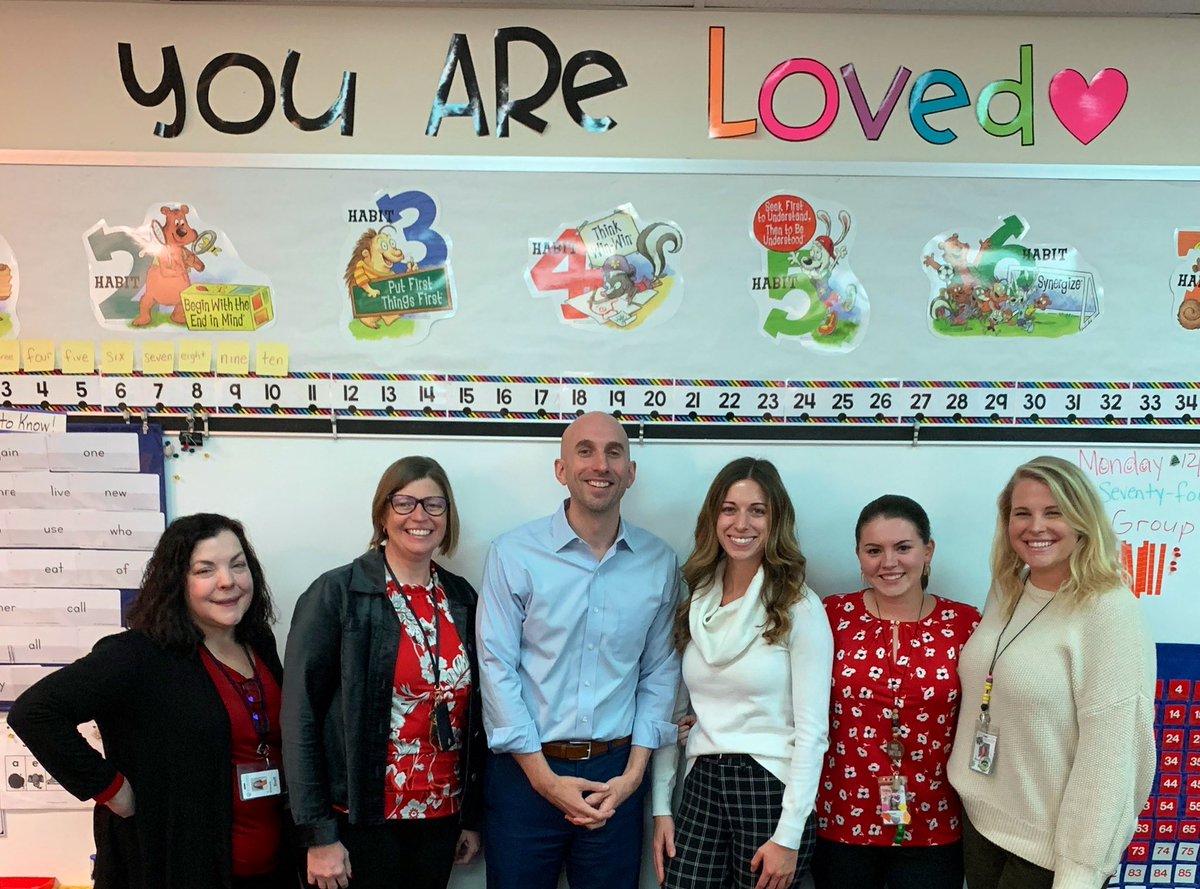 Miss Rhiel tweet media