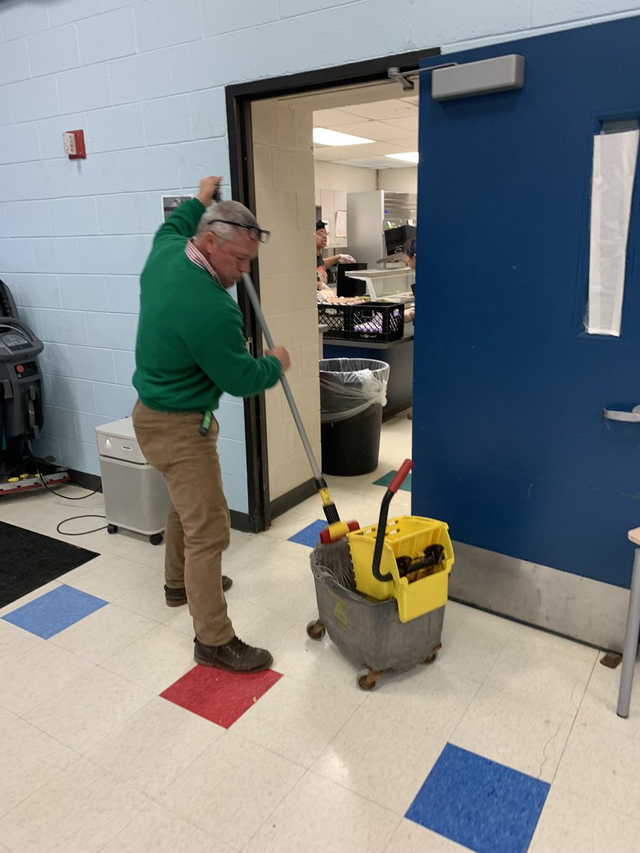 Thankful for <a href="/Mrkiebler/">Sean kiebler</a> and his help cleaning up spilled milk which keeps our Ss and Staff safe #seesomethingdosomething #kingelementaryteachersrock