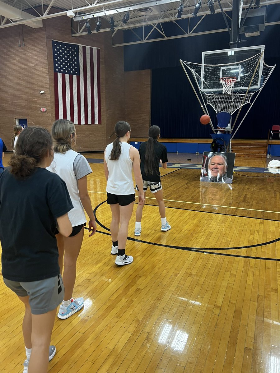 Midview Girls Basketball tweet media
