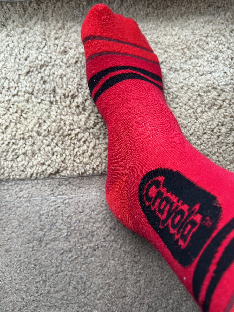 rightfootatwork's tweet photo. Looking for more? #feetfethish #feetfinder #feetpic #feet #foot #footpic #sellfeet 

https://t.co/PVLaXqDJA2 https://t.co/I9ZDYWIPVl