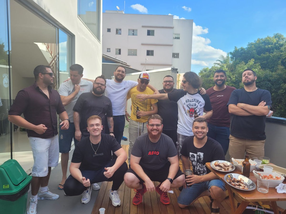 PatrickdMario's tweet photo. Aquele amigo oculto do Magcizinho com os melhores!!
#MagicTheGathering 
#magicoculto https://t.co/GRwuP5a6bS