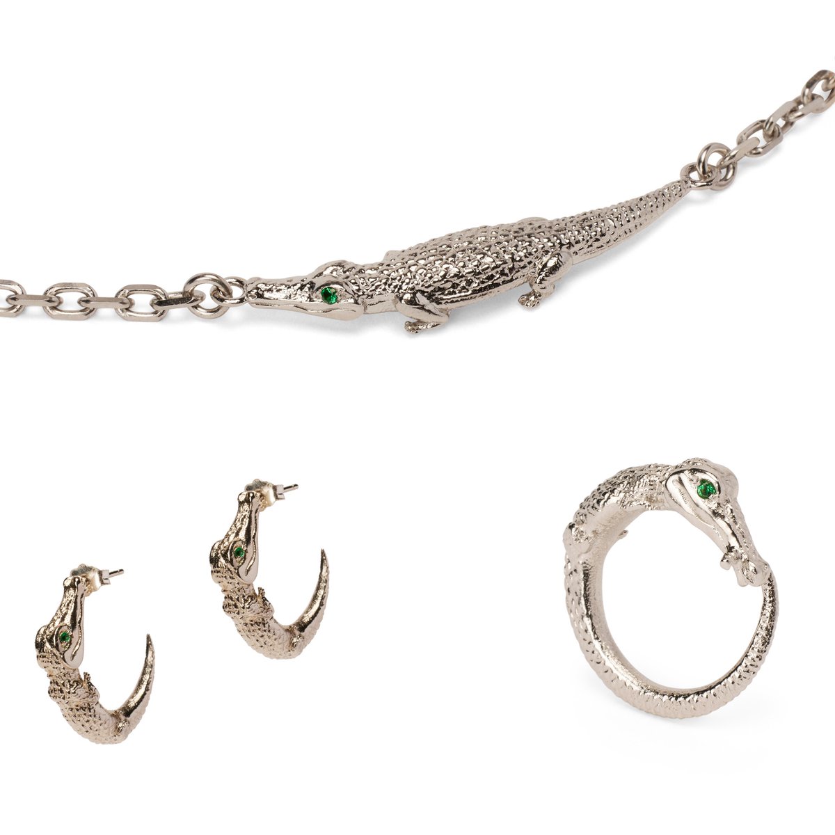 Thornedynasty's tweet photo. Build your royal collection with our new Thorne Dynasty Holiday Bundles.

Each set includes your favorite THORNE DYNASTY pieces, including jewelry from every collection. 

SHOP NOW ONLINE #thornedynasty https://t.co/KTkjf0z5rV