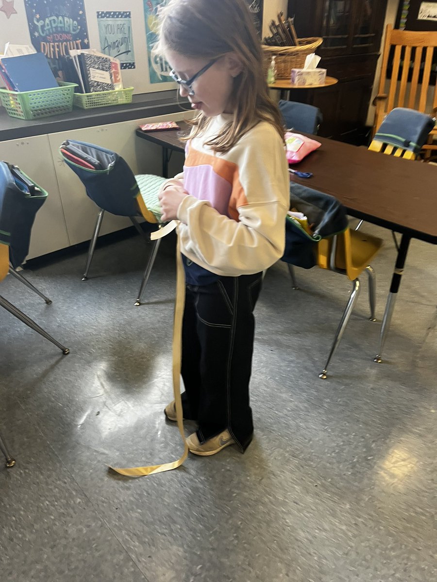 beccanson's tweet image. Making ornaments and drawing on our head today for some holiday fun.