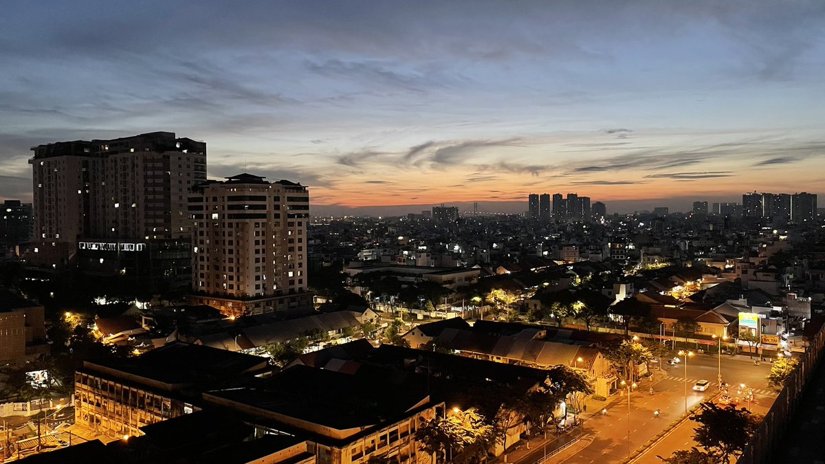 yawkent's tweet photo. Good morning Vietnam! #Vietnam https://t.co/wAoy7IzLCk