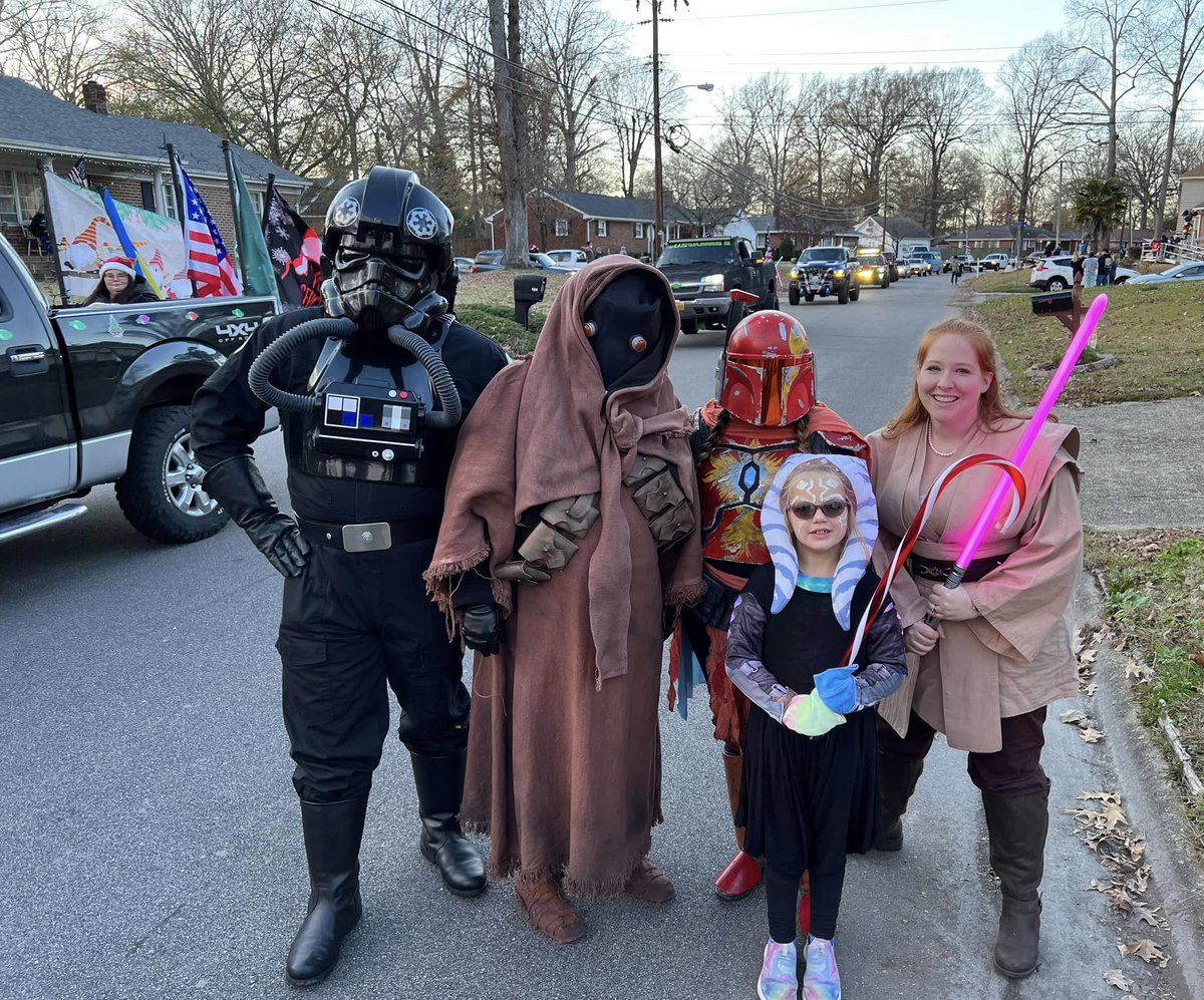 rebellegion's tweet photo. Happy holidays!
Love,
#FreedomBase Virginia (and one #TIEpilot)
#rebellegion #goodguysdoinggood #happyholidays https://t.co/axh4v2jKUB