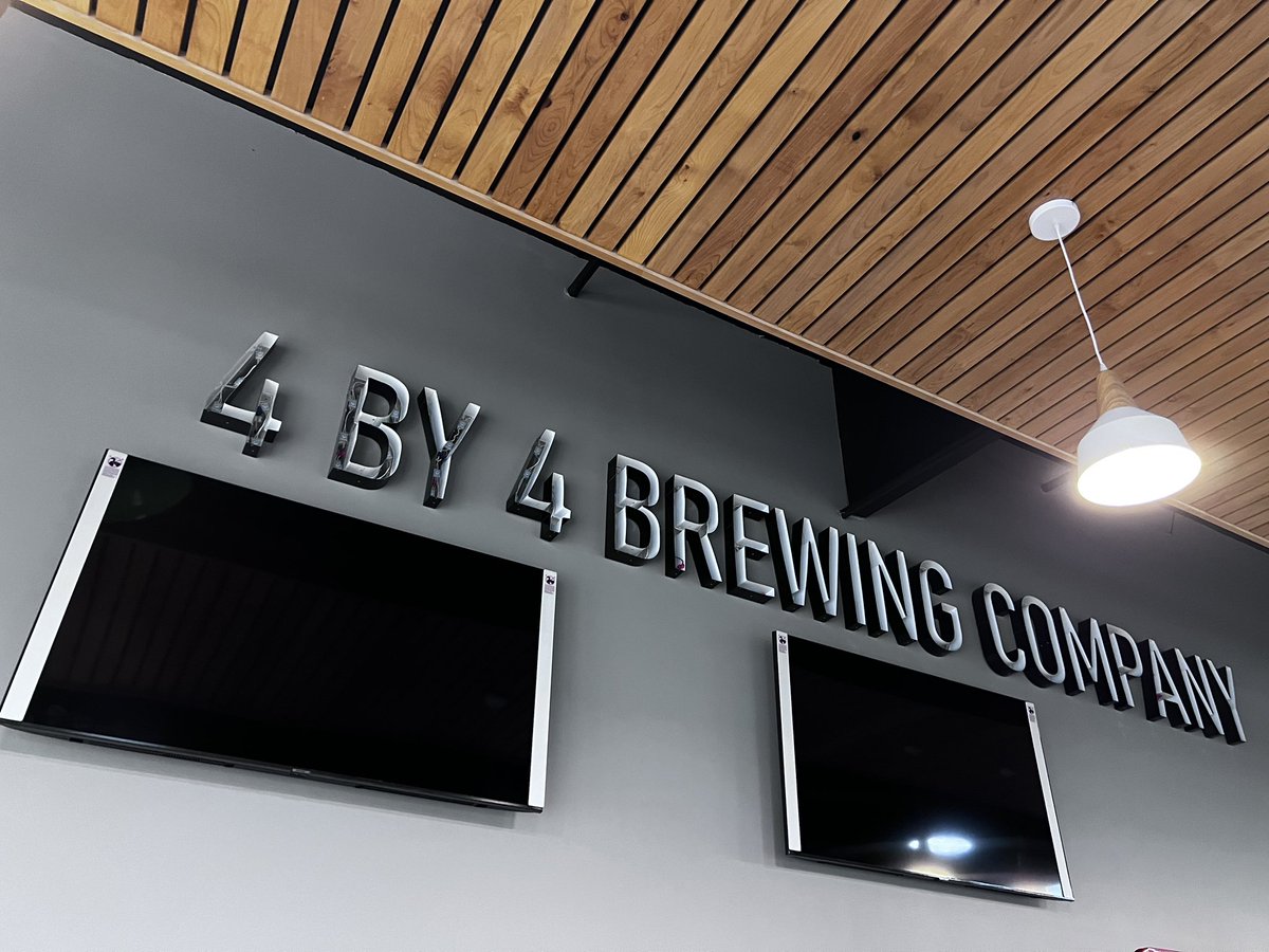 4by4Fremont's tweet photo. Our Indoor signs started going up last week!! π
Thank you Springfield Sign for these awesome additions!
#soexcited #springfieldsign #indoorsigns #growing #changing #supportlocal #springfieldmo #nixamo #ozarksmo #4by4brewingco https://t.co/yVMu2eexzo