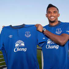 BREAKING: Everton confirm the signing of striker Samuel Eto'o on a free transfer. Two-year deal announced for the Cameroonian.