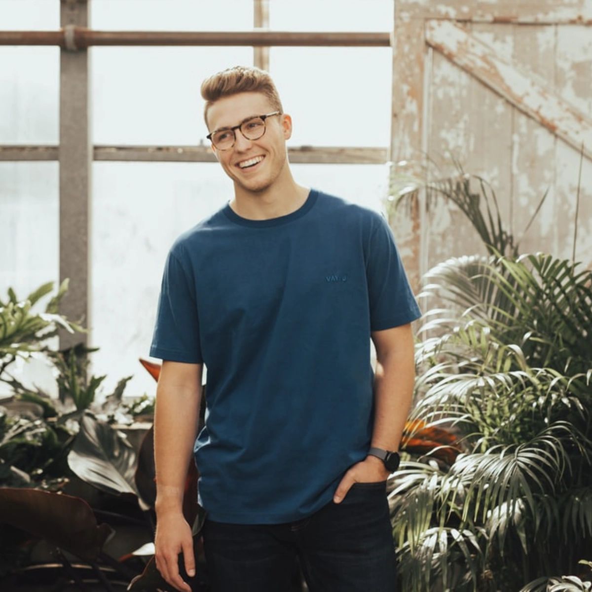 KWCarrington's tweet image. The best thing about Invisalign is no one will know you’re wearing orthodontics until they notice the difference in your smile. Call our office to learn more: (510) 893-3117. #InvisalignExperience #InvisalignLife