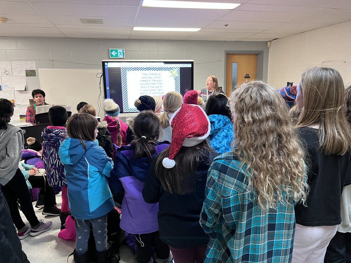 Mrs. Divell tweet media