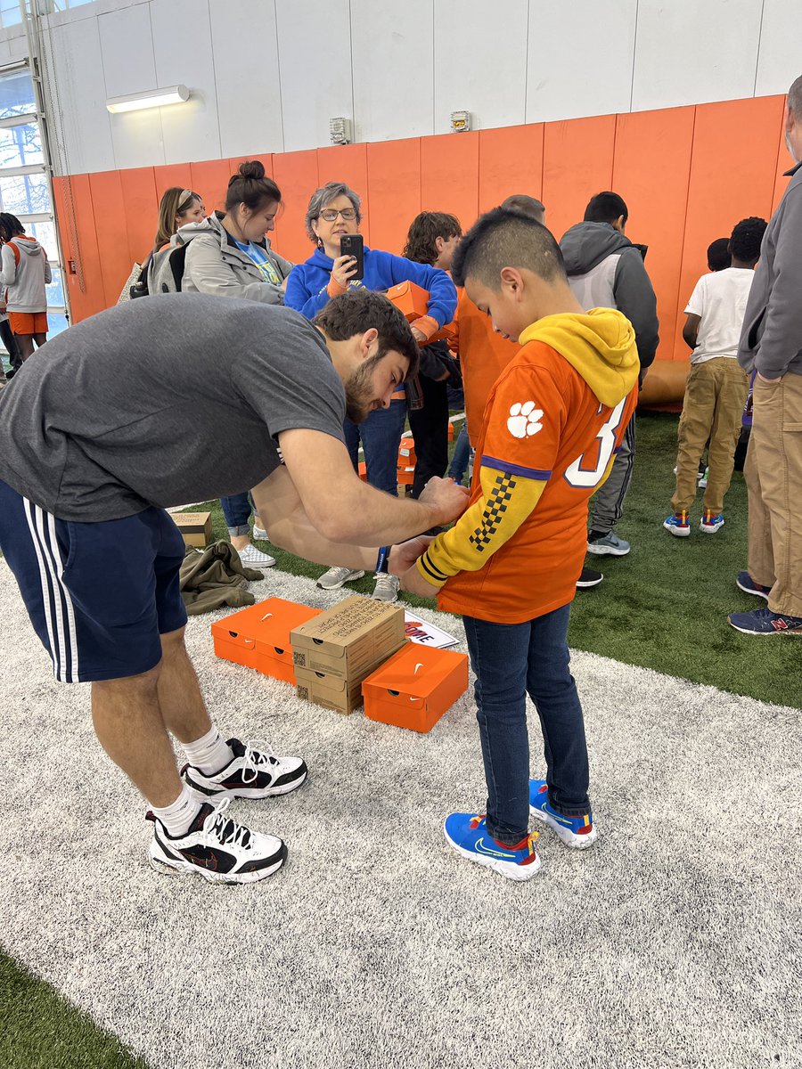 McKenzie Elmer tweet media