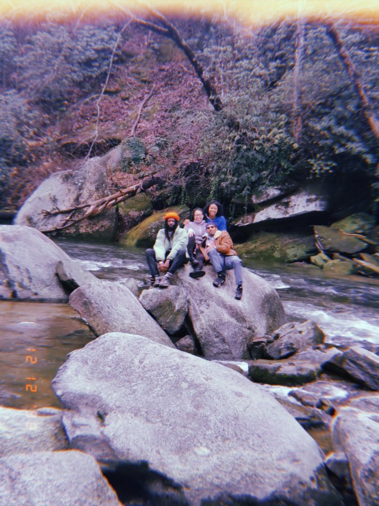 _Bambi808's tweet photo. Grown ass kids (Asheville NC 2022) https://t.co/TqnrudqprR