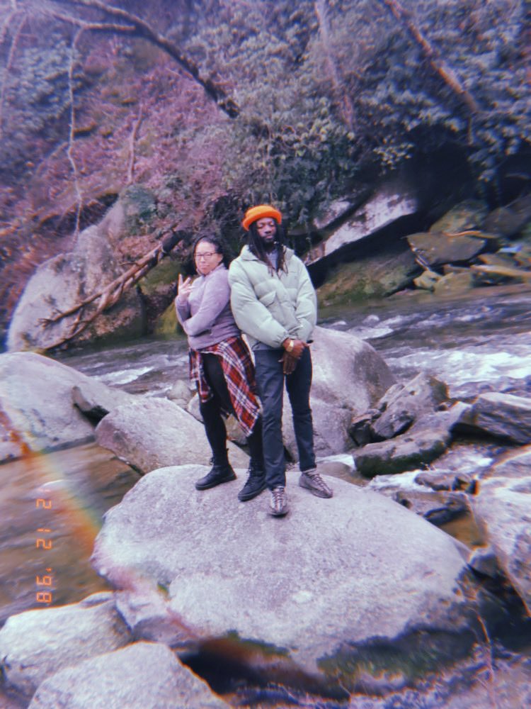 _Bambi808's tweet photo. Grown ass kids (Asheville NC 2022) https://t.co/TqnrudqprR