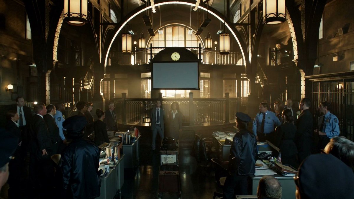 TheRealB_Wayne's tweet photo. The Gotham City Police Department (GCPD) is the municipal police force primarily responsible for law enforcement and investigation in Gotham City.
#GothamCity #GothamCityPoliceDepartment #GCPD #JamesGordon #CrispusAllen #ReneeMontoya #Batman #DCEU #DCU #dccomics https://t.co/6aYuNCst4z