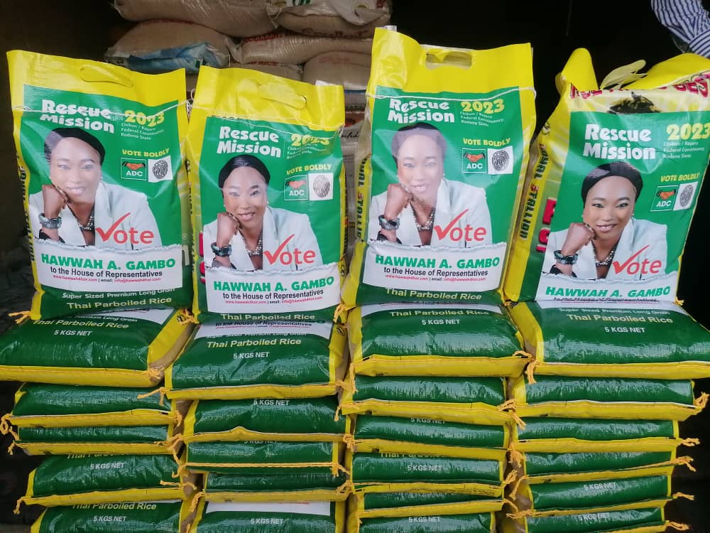 OkeyRalphs's tweet photo. Meet Hawwah A Gambo
ADC Candidate Fed Hse of Reps
Chikun/Kajuri,Kaduna state
"We're running on Impact-strategy. Over 30% of our population are IDPs forced to flee from their homes. We are  reaching out to them this Season"
Support our efforts:
UBA#2263521432
Hawwah Gambo Campaign https://t.co/hUPWDrl3Mr