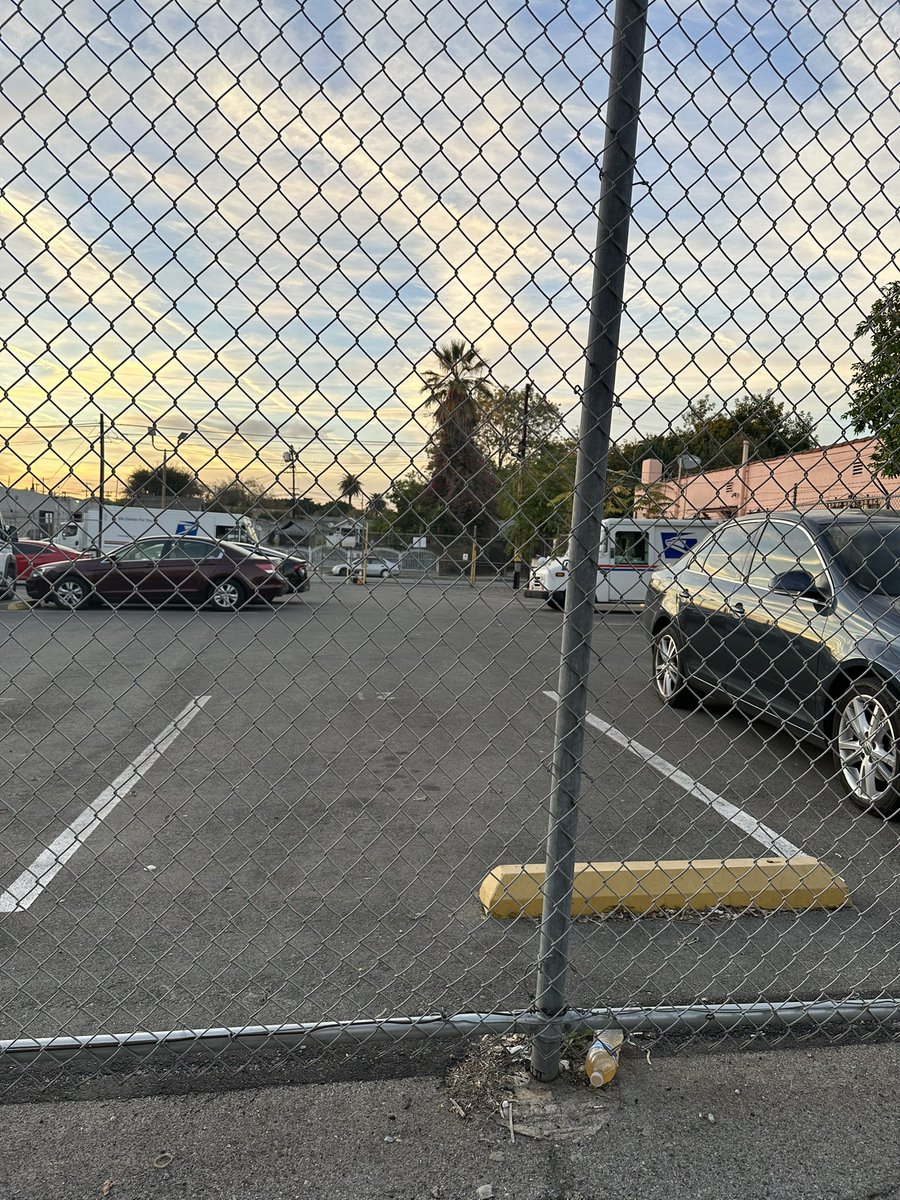 skygaven's tweet photo. @USPS @USPSHelp 
Your drivers are throwing their urine and feces on my property. You have a parking lot from station USPS Post Office Lugo
3641 E 8Th St 
Los Angeles, CA 90023-9998. Station Manager Vanessa has done nothing. I put in a complaint and nothing has been done. HELP! https://t.co/yywCxfj2kk