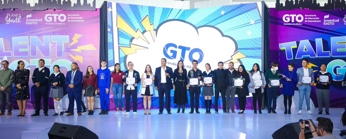 diegosinhue's tweet photo. 🧒🏻👧🏻En el evento #TalentGo fue un gusto ver a tanto líderes y lideresas que actúan y trabajan por construir un mejor futuro para su desarrollo, para sus familias y sus comunidades, y esto es una muestra de que la juventud puede hacer de lo ordinario algo extraordinario. 1/2 https://t.co/mlkzS7Mw9i