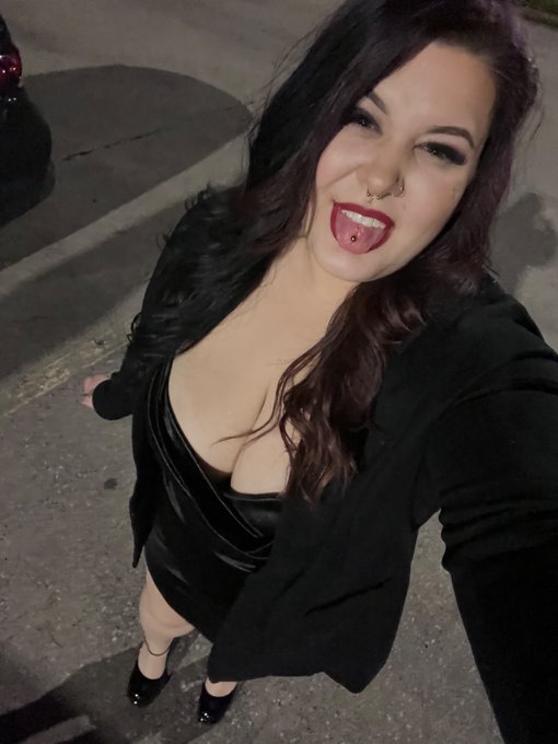 Watch voodoo.'s leaked NSFW photo on TwXstars