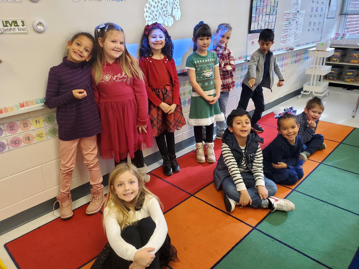 With four days to go, AM is rocking dress up day. #sorrickcougars #firstgradelife #SK12Days <a href="/SorrickNPD117/">Sorrick Elementary</a>