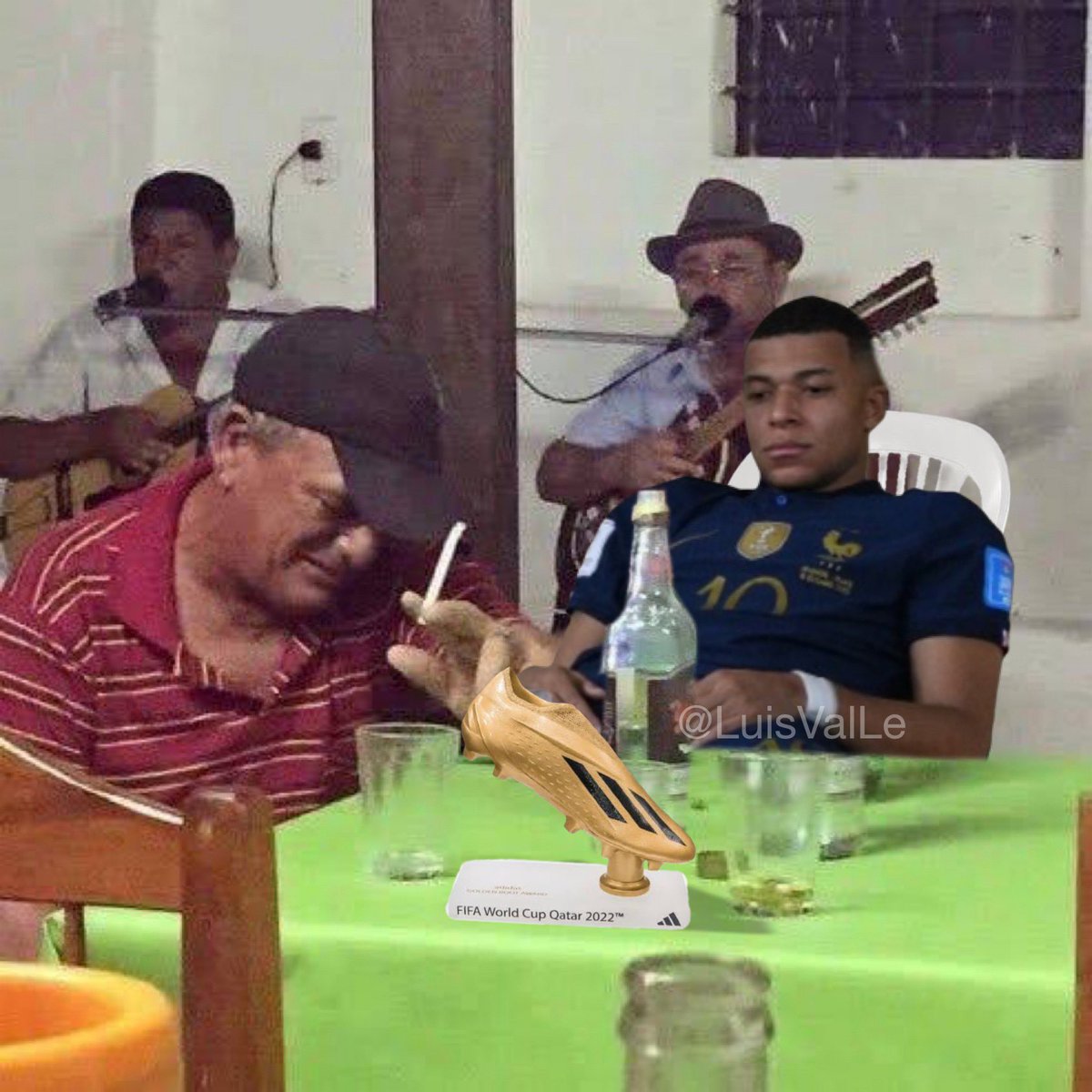 LuisValLe_A's tweet photo. -Ni flatulence, la vie continue… https://t.co/2UqC6mX9Ot