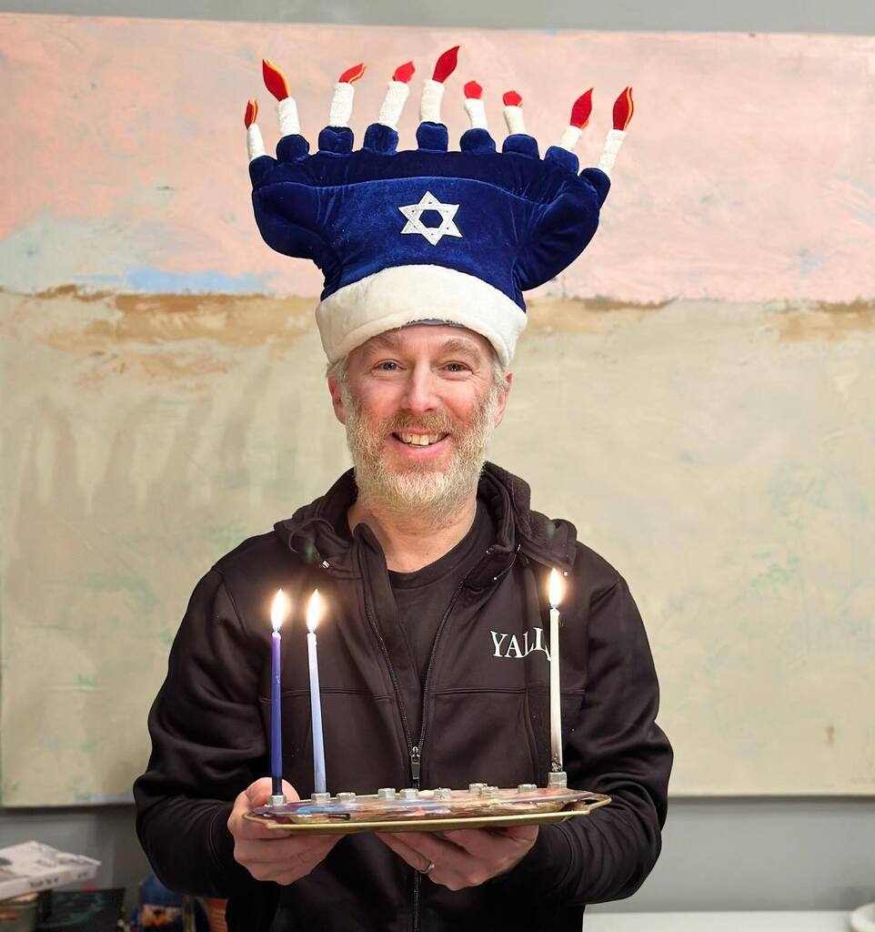 Happy Hanukkah! #yalla #hanukkah instagr.am/p/CmXh4fXPr8_/
