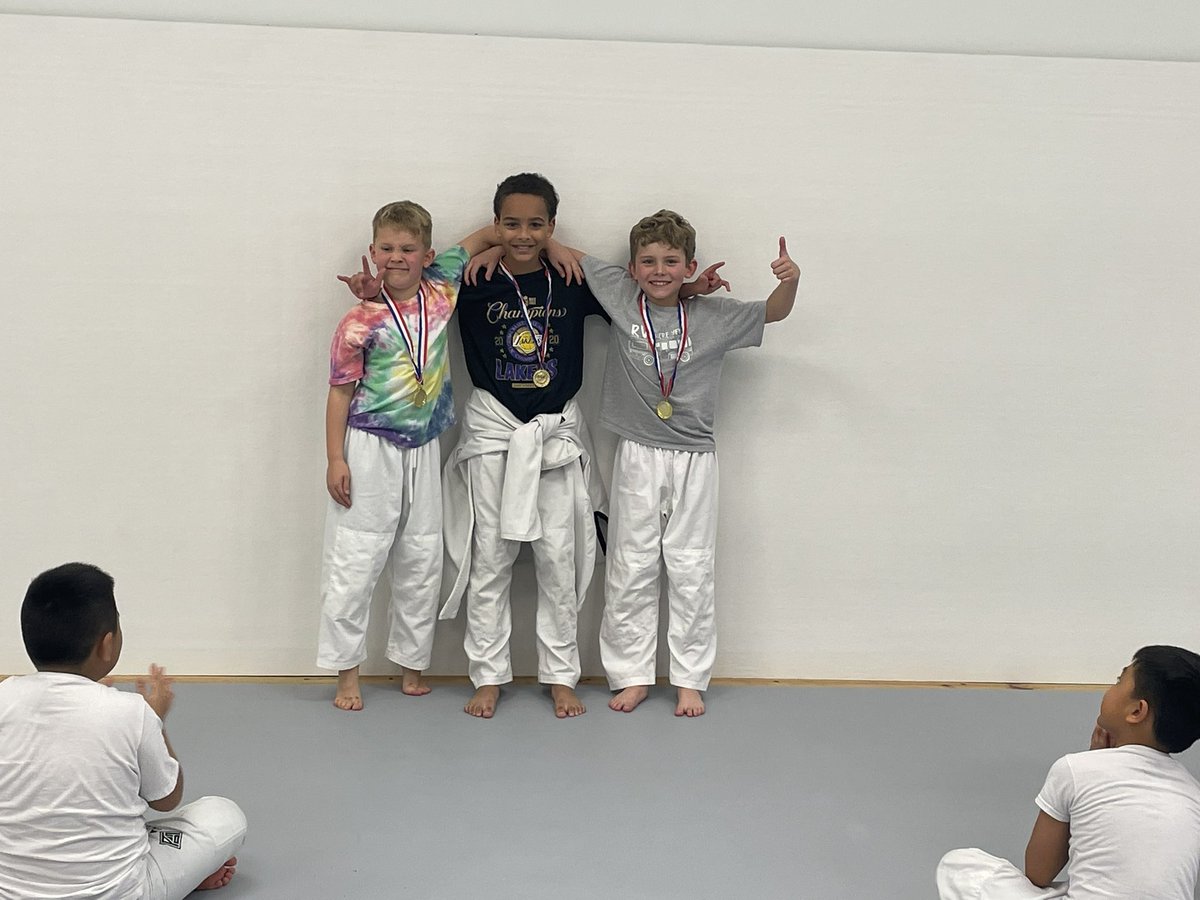 bushido_55's tweet photo. #DayOne On the Monday before Christmas and all through the school, on day one of camp all students were rolling, thinking it was so cool!! #AmazingDay #AwardsWon https://t.co/vIJroXNMVx