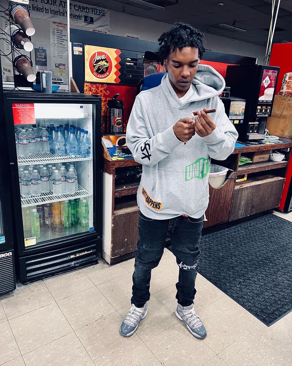 us4mike's tweet photo. #FreeMeez #FreeScoop https://t.co/xWyWxB6aAh