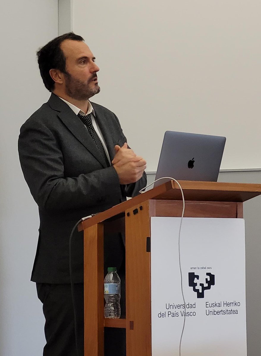 ainara_vallejo's tweet photo. Congratulations, Javier Ruiz-Ederra on your Permanent Research position @upvehu !!! Wonderful presentation and sooooo deserved!! Really proud of you!! https://t.co/gix13sNThP
