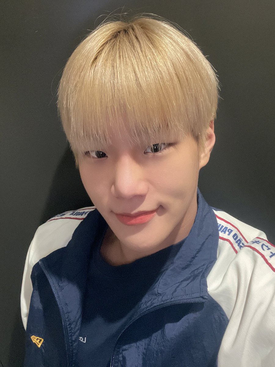 BB2_bbl's tweet photo. [🐻] 12.20.22 https://t.co/qM5Y9PM08i