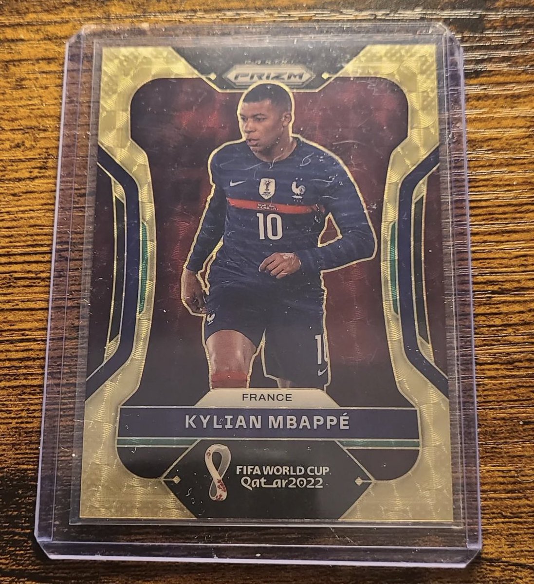 gurucollects's tweet photo. 🚨 JUST PULLED 🚨 

The 2022 Prizm World Cup Kylian Mbappe Gold Vinyl 1/1 was just pulled out of a box from WALMART! 🤯

The card is likely worth about $50,000. https://t.co/tK6Hj6pSaQ