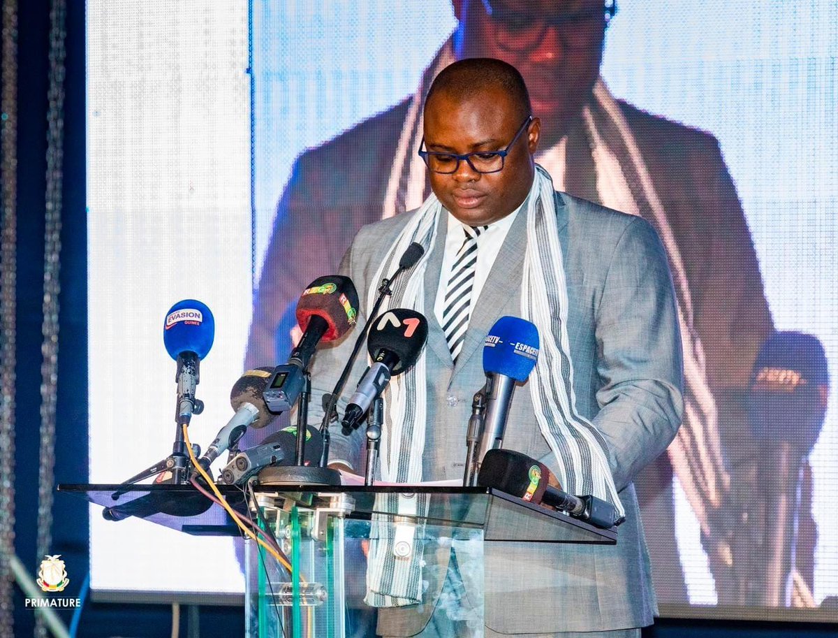 UNIDO_Guinea's tweet photo. #ONUDI soutien la 2me edition du Salon de l’Industrie de #Guinée - #SIG2022 - lancée ce lundi 19 décembre 2022 par le Premier Ministre, SE Dr. Bernard Goumou entouré de nombreux Ministres. #ZLECAf et Politique Industrielle au cœur de l’agenda. Forte participation Secteur Privé. https://t.co/CkQlNQ8WxD