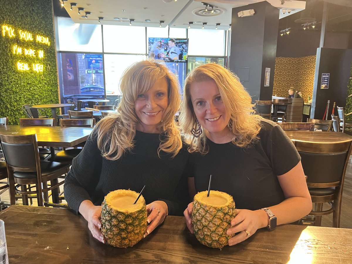 Pregame for the Lakers and Suns