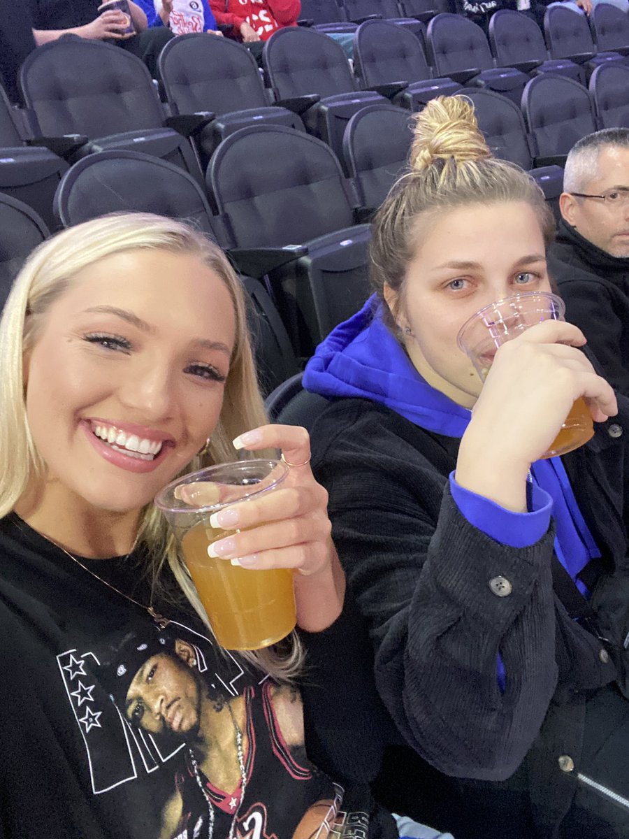 #sixerslive <a href="/sixers/">Philadelphia 76ers</a> <a href="/IBX/">Independence Blue Cross</a> Section 104 !!!