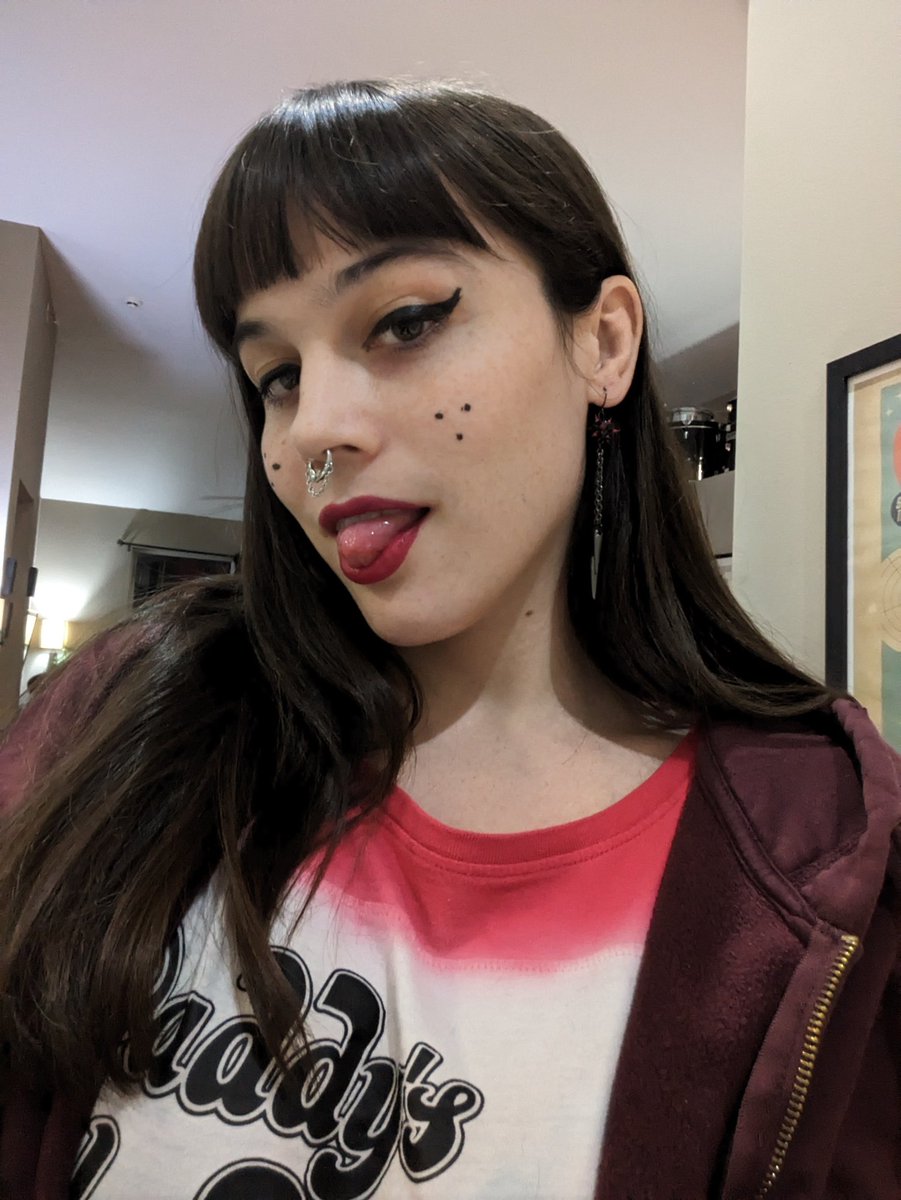 Nyxi Leon on Twitter: "😈Now who's gonna walk this Lil monster👹"