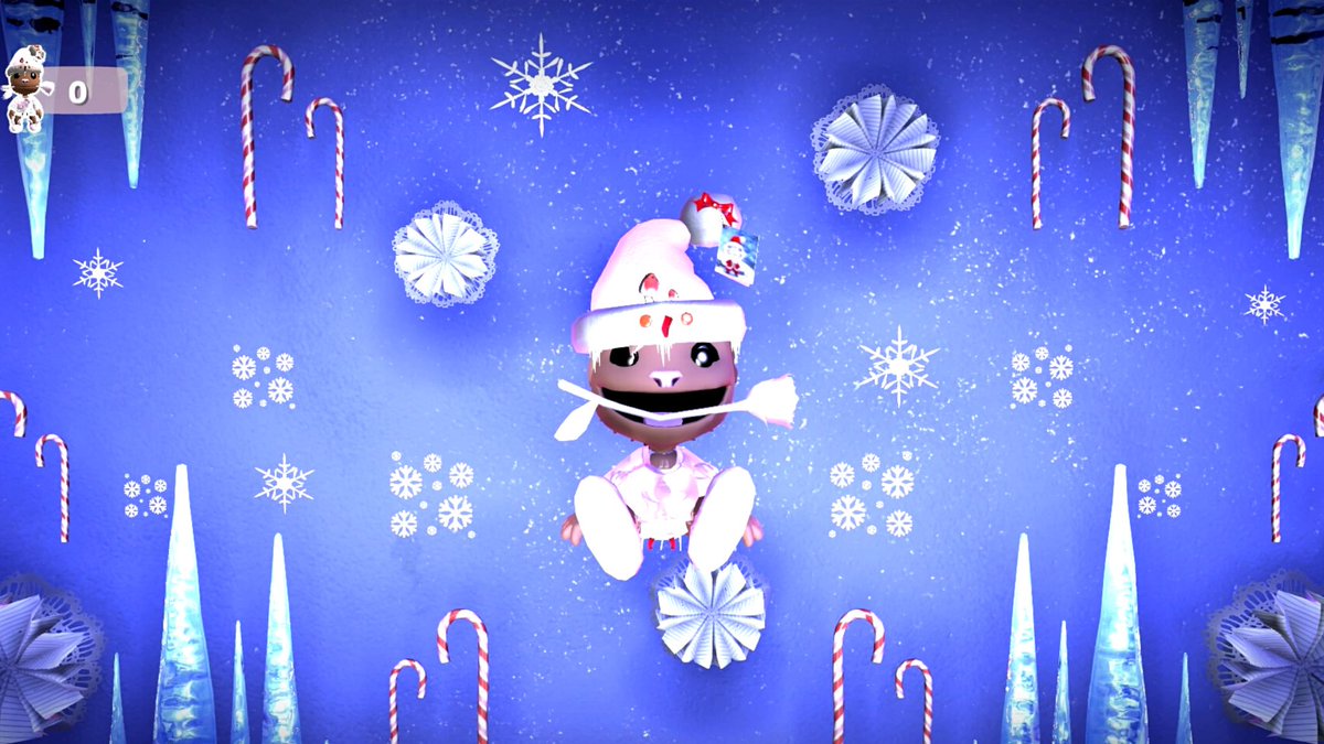 MainLilMan's tweet photo. Pod, Earth and Costume creation for the Christmas Holiday competition! 🎄🎅🏻 #LBSantasWorkShop 

@LB_Workshop https://t.co/v56tyIAmCN