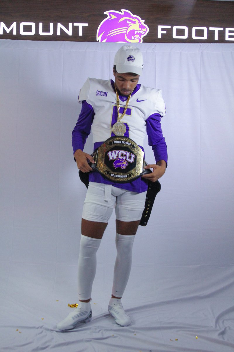 Taron J Dickens tweet media