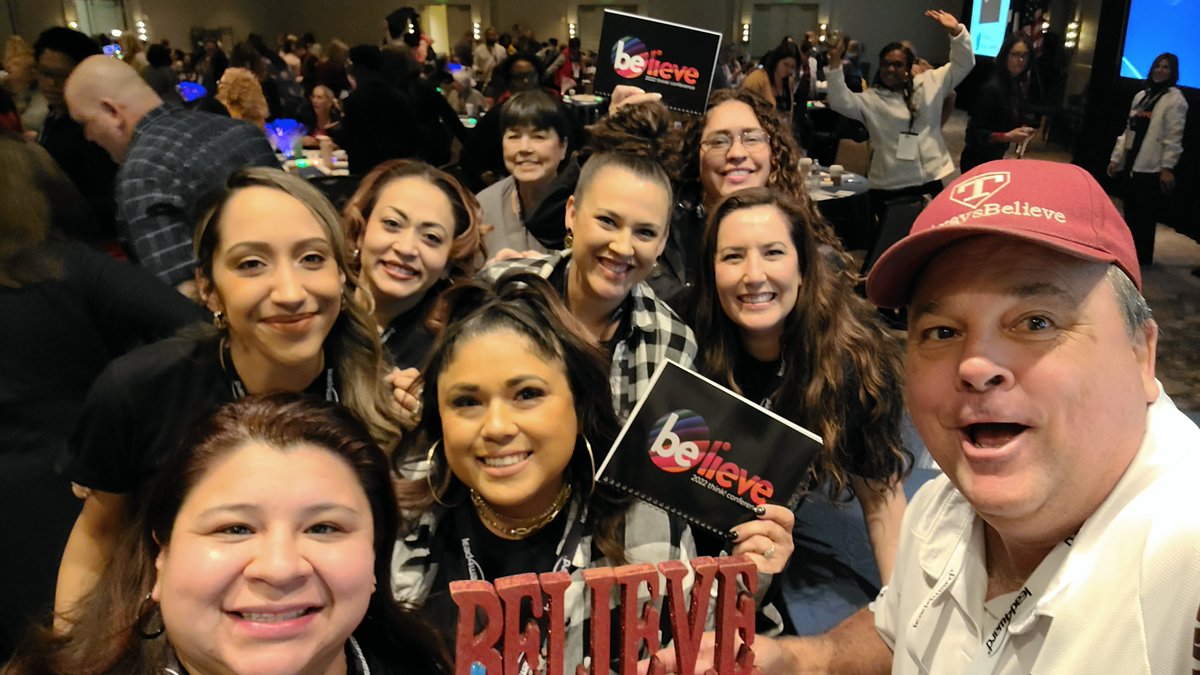 Toups_J's tweet image. A1 On 11.30.22 I was part of the @lead4ward #think2022 conference. I was able to connect with over 1000 educators from over 100 TX school districts. The theme of the conference was BELIEVE and the #AlwaysBelieve theme that I use to impact my kids spread! #rethink_learning