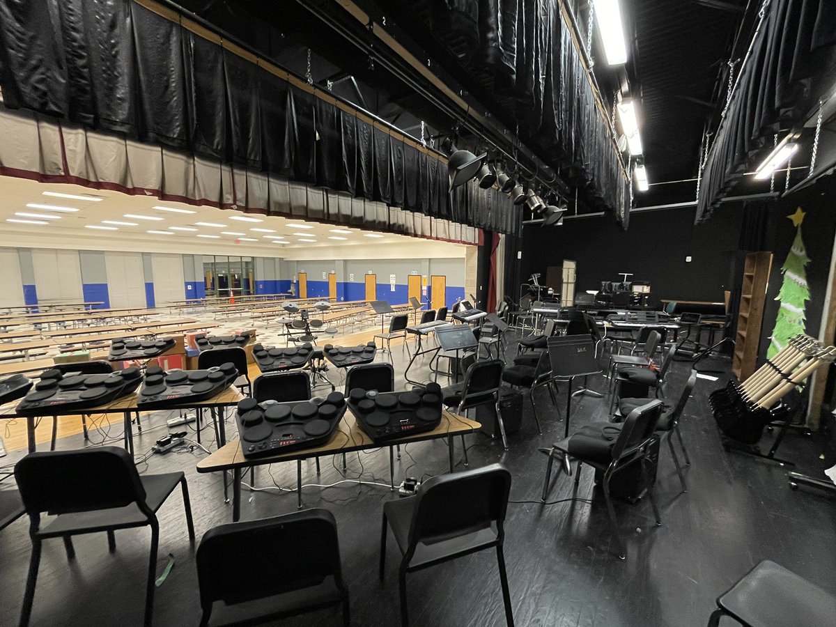 MLKchorus's tweet photo. Getting ready!!! 🤗 https://t.co/j8aQetkfZx