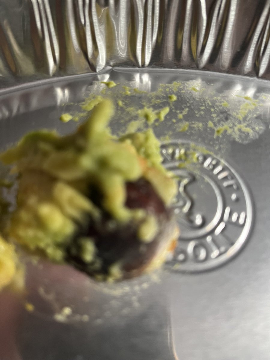 jdobrzynski's tweet photo. @ChipotleTweets look what I found in my burrito bowl today. Avocado pit. Not good https://t.co/X2I4KaGE0C