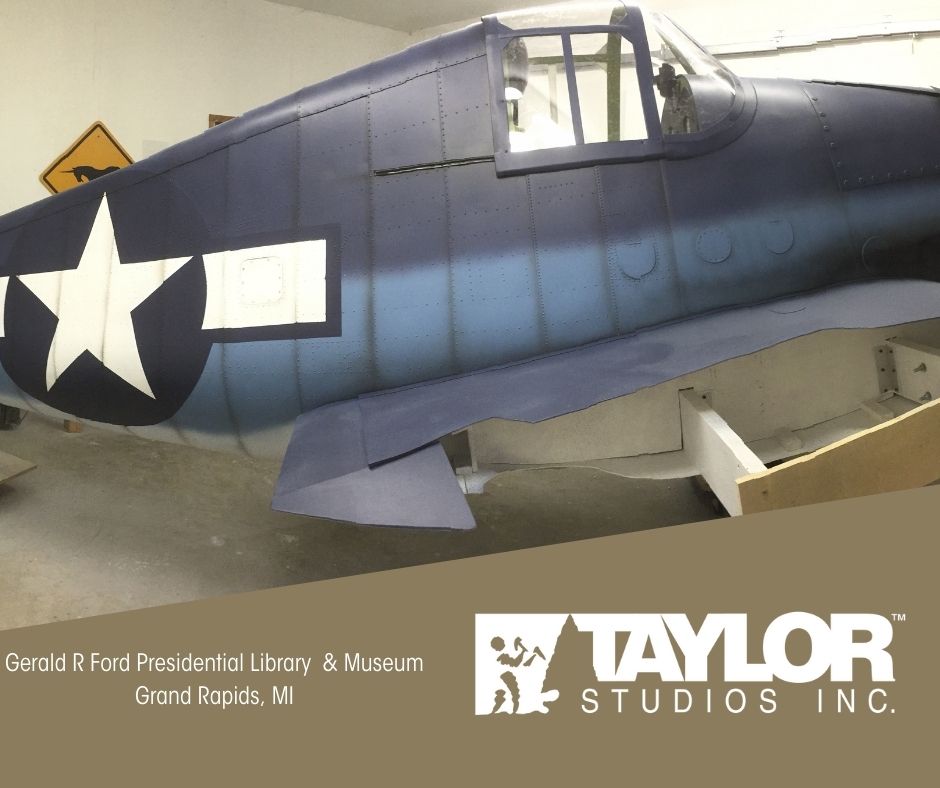 TSIExhibits's tweet photo. This is the plane before we installed it. At the museum it's part of a timed theater exhibit and it's difficult to see when it's dark.

#museum #President #GeraldRFord #plane #exhibit https://t.co/1FlX2xV0BE