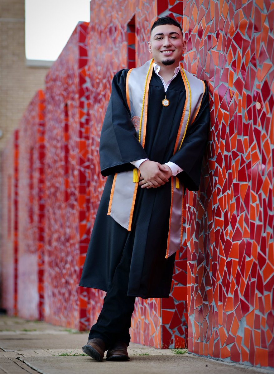 Mariooota's tweet image. Where God guides, he provides.

• First Generation College
• BS in Criminal Justice
• Cum Laude
• 2x Deans List
• 1x Presidents List