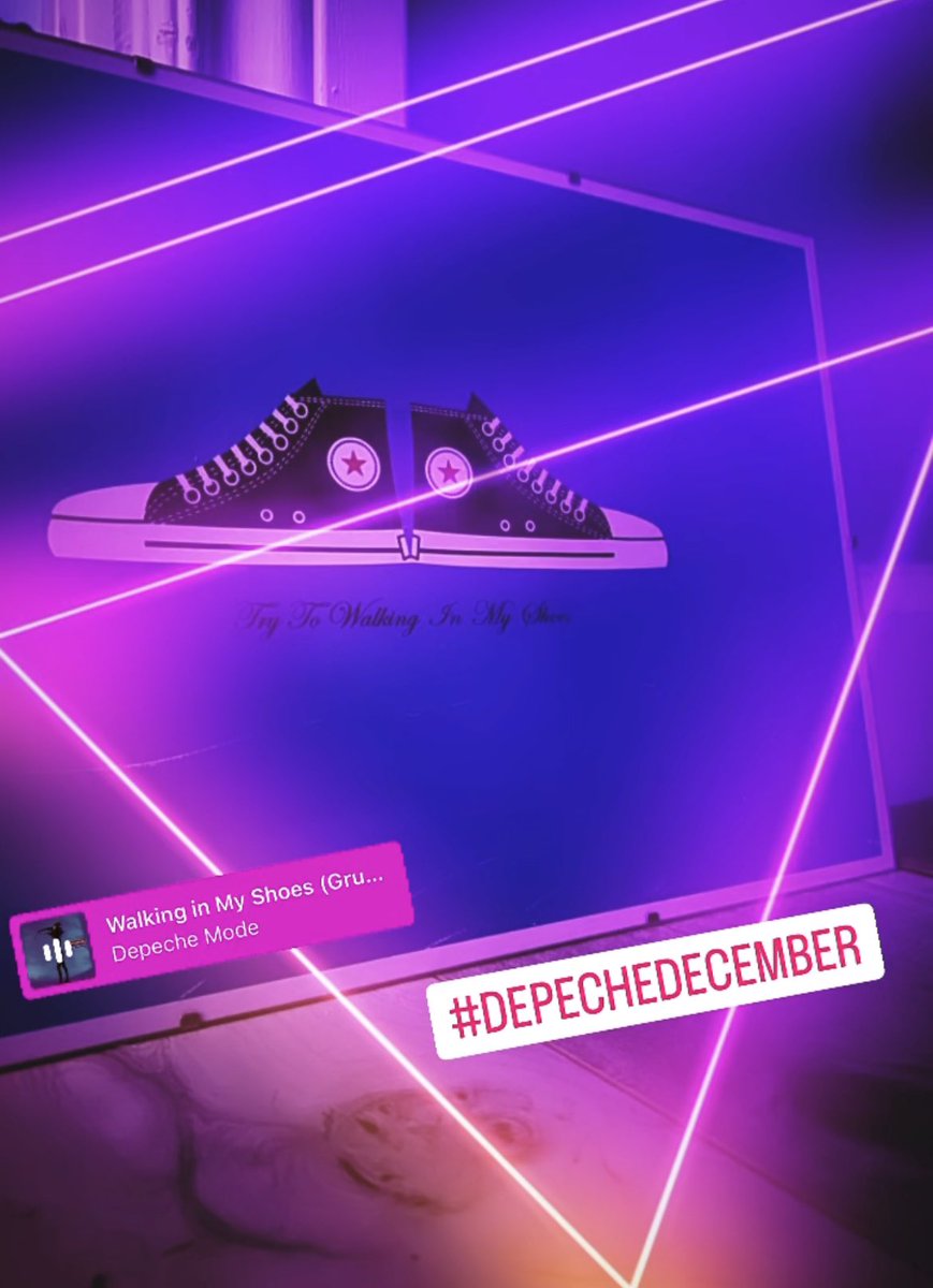 lesismore77's tweet photo. #DepecheDecember
Day 19: Walking In My Shoes
#trywalkinginmyshoes
#Stumbleinmyfootsteps
@depechemode https://t.co/GlosGBbxRp