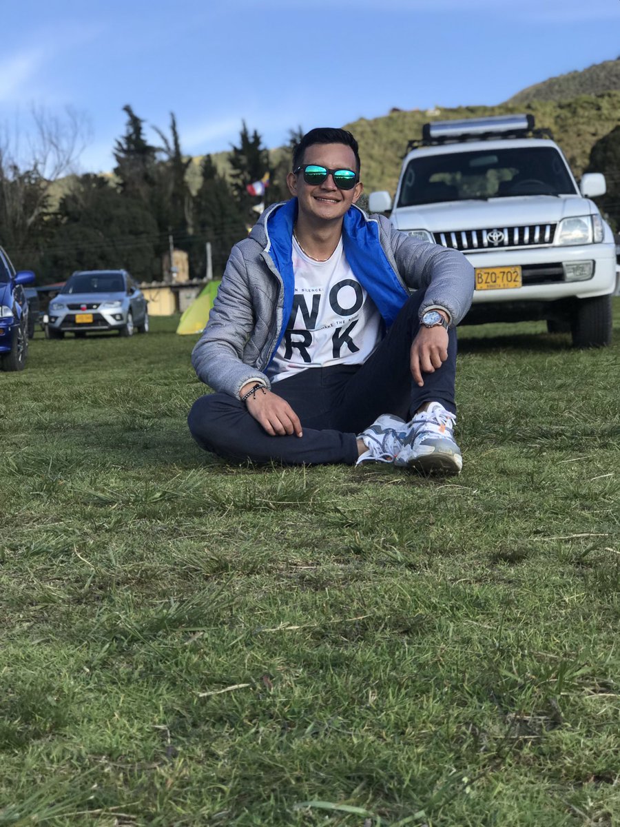 sebasOficial_02's tweet photo. 🤩🛥☀️ https://t.co/QT9jOBRA6h