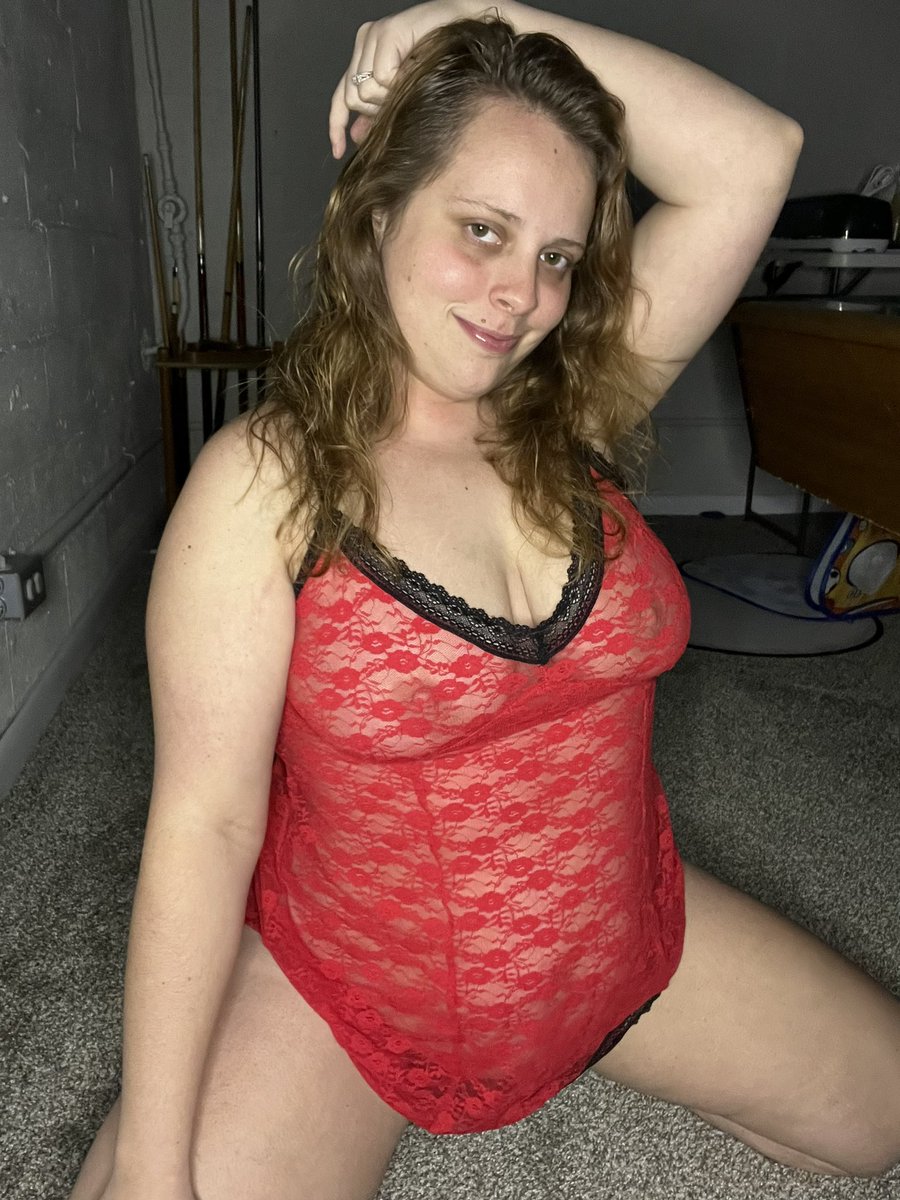 Mama_St08296523's tweet photo. Go subscribe I got some sexy videos to send out ;) #onlyfansgirl #onlyfan #BigBootys #mombod #milkybreasts #milkfactory https://t.co/IQw4OhCqJi