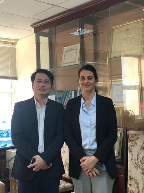 ICotutiu's tweet photo. Last week I spent three days in #Vietnam 🇻🇳 meeting with government counterparts, researchers &amp; EU delegation to discuss policy, data, #wastetrafficking challenges&amp;solutions and 2023 plans. Bonus: staff day and end-of-the-year celebrations in the UN Vietnam office!
#Unwaste https://t.co/G1krjfqsLk
