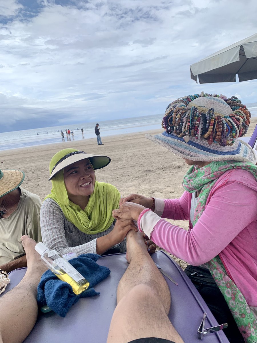 PRHacks's tweet image. Foot massage on the beach in #bali &amp;amp; swimming in the hotel