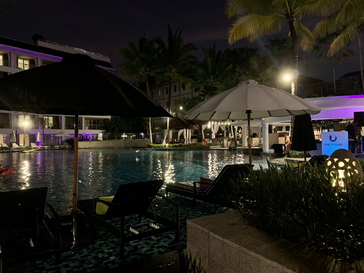 PRHacks's tweet image. Foot massage on the beach in #bali &amp;amp; swimming in the hotel