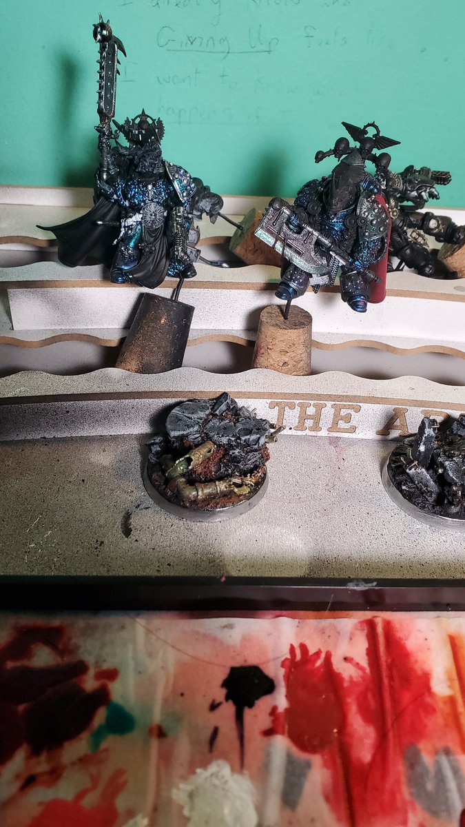 RhydonH's tweet photo. #HobbyStreak Day 208, finally began touching these two up, again. I'm still not quite feeling well so I didn't get as much done as I would have liked, tho
#Warhammer40k #Warhammer #WarhammerCommunity #Praetors #AlphaLegion #ChaosLord #Chaos #ChaosSpaceMarines https://t.co/edwosdAzW5