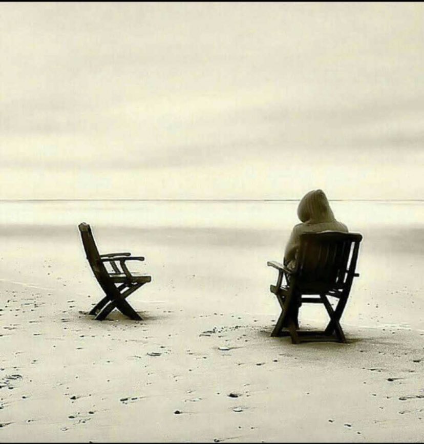 “Lorsque La PROVIDENCE te temoigne attentivement de la considération n'ai point de soucis car tous les dangers se transformeront en Espoirs qui se réaliseront”✨❤️
#CheikhMoussaKamara rta