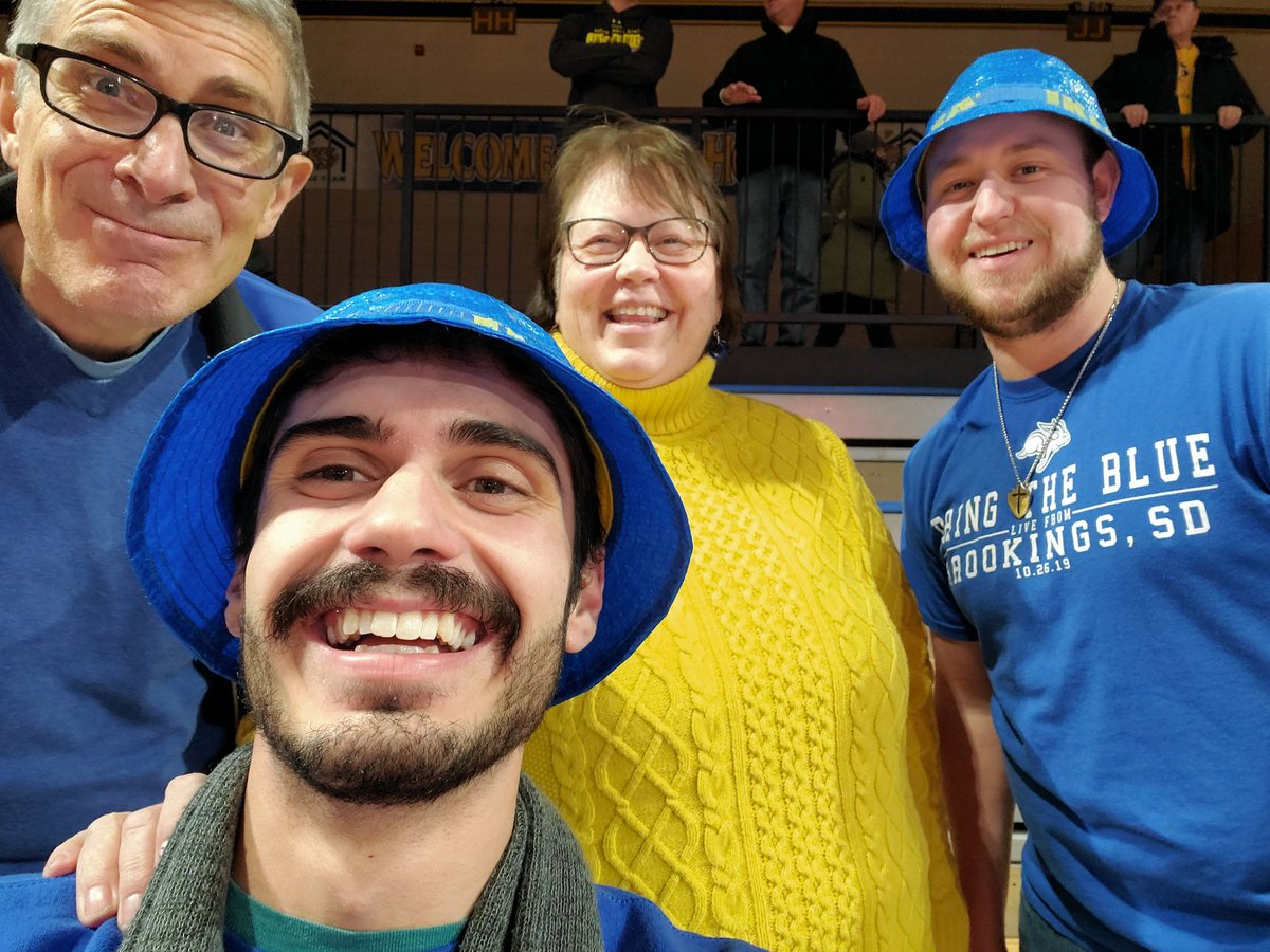 GrantEllis1815's tweet photo. We're baaaack! #Ikeahats #BoondocksNation #GoJacks @peb0526 https://t.co/yswlj3arZY
